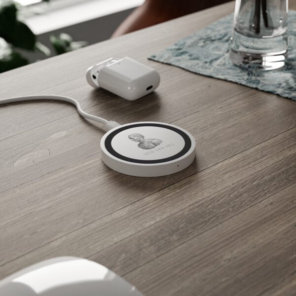 GoodMotiv.com - Veni Vidi Vici Julius Caesar Wireless Charging Pad - Image 3