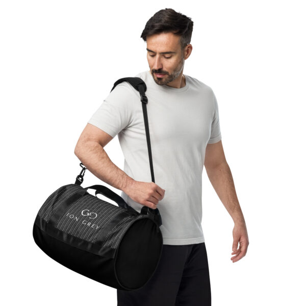 ionGrey.com – DS Barrel Gym Bag